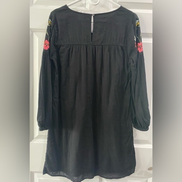 Women's Black Midi Shift Dress Floral Embroidered Boho Balloon Sleeve Size M - Picture 2 of 7